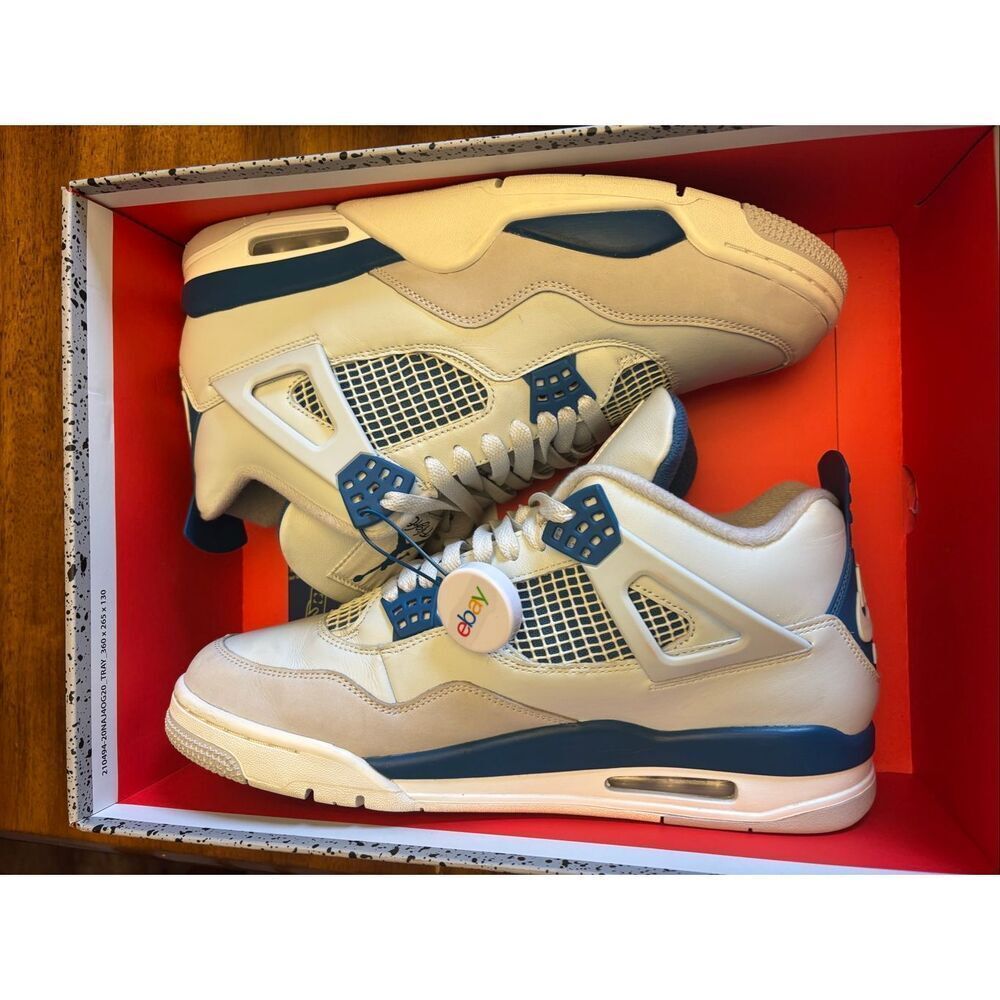 Nike Air Jordan 4 Retro "Military Blue" sneakers